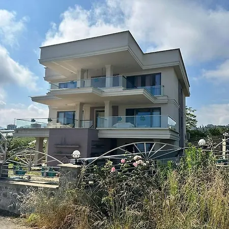 Villa Family As Your